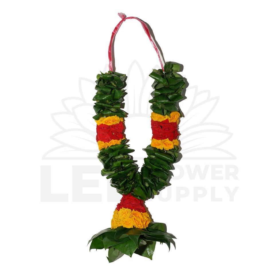 betal leaf garland mixed with roses 1 feet long